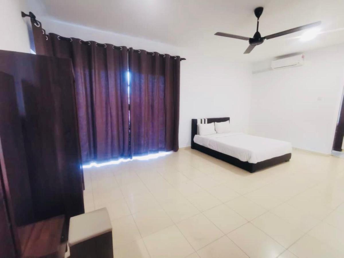 Oyo Homes 90524 D'J Pegaso Serom Homestay Muar Exteriér fotografie