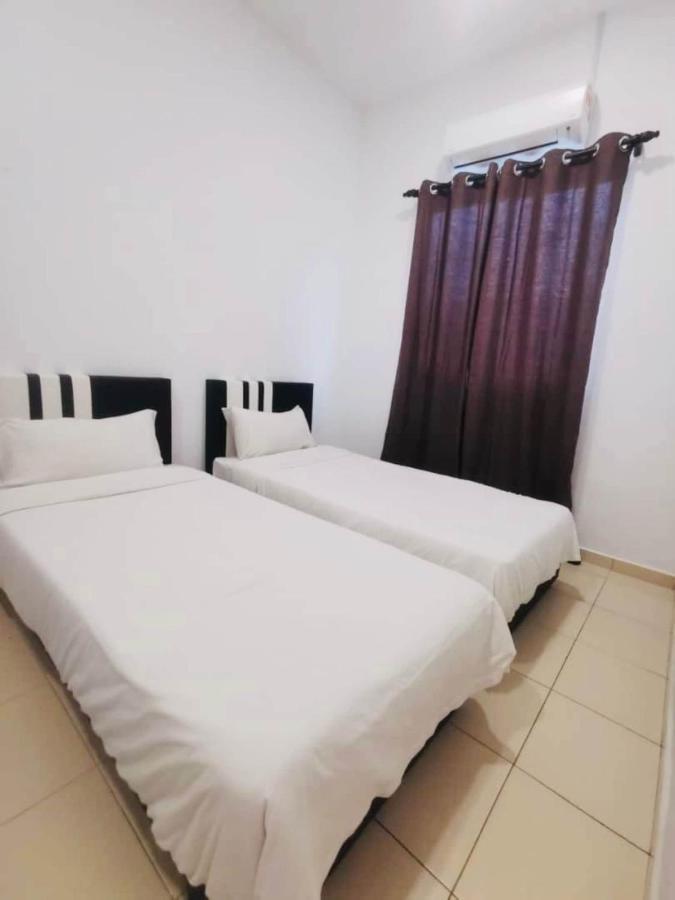 Oyo Homes 90524 D'J Pegaso Serom Homestay Muar Exteriér fotografie