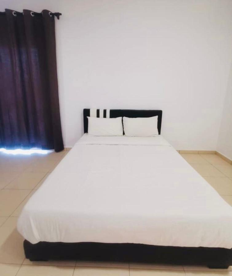 Oyo Homes 90524 D'J Pegaso Serom Homestay Muar Exteriér fotografie